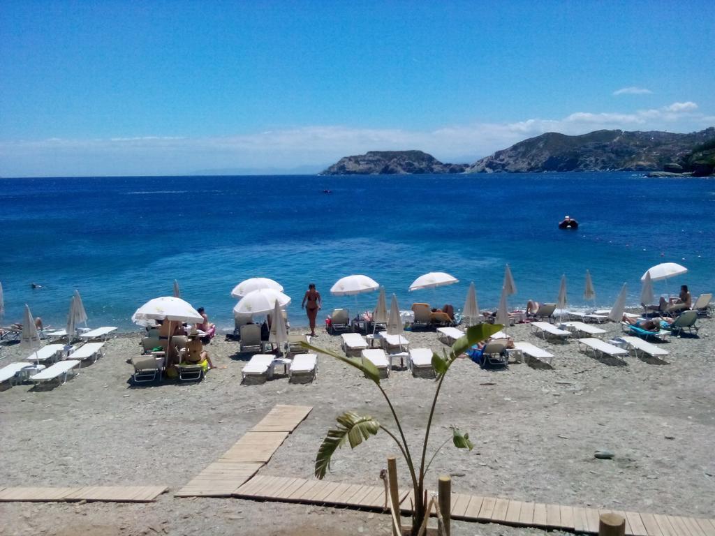 Mary'S Studios Agia Pelagia  Exterior photo